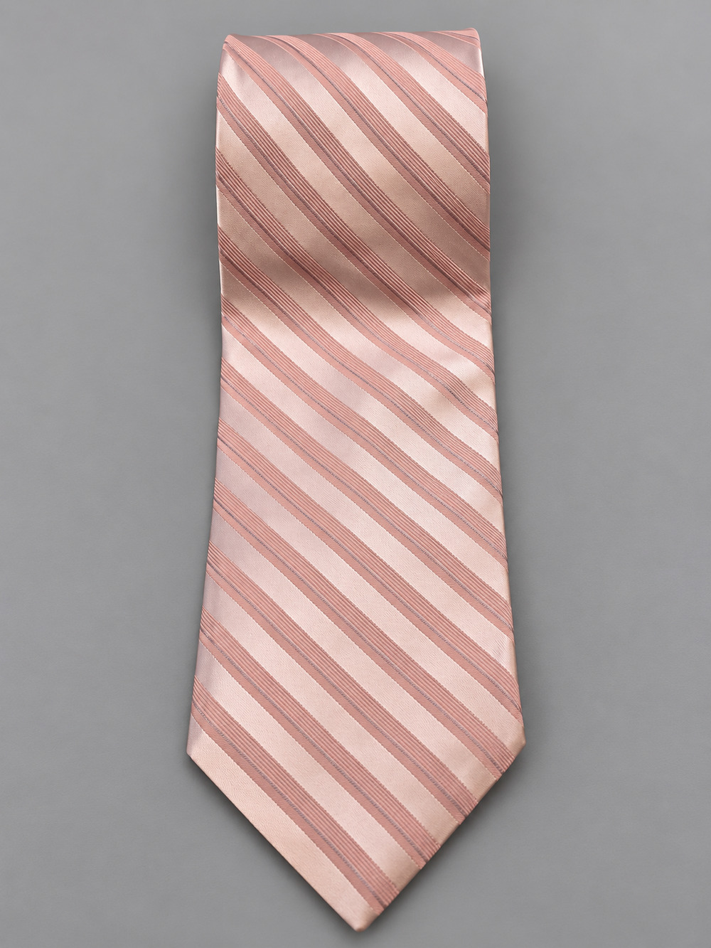 DKNY Donna Karan New York Men’s 100% Silk Tie Pink Striped Made in USA